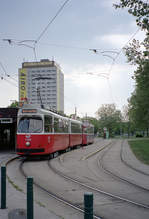 Wien Wiener Linien SL 67 (E2 4306) X, Favoriten, Kurzentrum Oberlaa am 1.