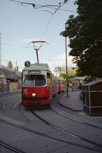 Wien Wiener Linien SL 5 (E1 4728 + c4 1304) II, Leopoldstadt, Praterstern am 25.