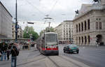 Wien Wiener Linien SL 2 (B 685) I, Innere Stadt, Opernring / Kärntner Straße am 2.