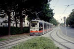 Wien Wiener Linien SL 43 (B1 711) I, Innere Stadt, Universitätsstraße / Schottentor am 4. August 2010. - Scan von einem Farbnegativ. Film: Kodak 200-8. Kamera: Leica C2.