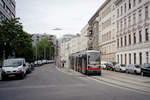 Wien Wiener Linien SL 42 (A 41) XVII, Hernals / XVIII, Währing, Antonigasse am 5. August 2010. - Scan eines Farbnegativs. Film: Kodak FB 200-7. Kamera: Leica C2.