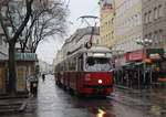 Wien Wiener Linien SL 6 (E1 4509 + c4 1305) X, Favoriten, Quellenstraße am 16. März 2018.