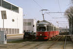 Wien Wiener Linien SL 25 (E1 4788) XXII, Donaustadt, Kagran, Prandaugasse / Tokiostraße im Februar 2017. - Scan eines Farbnegativs. Film: Fuji S-400. Kamera: Konica FS-1.