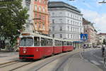 Wien Wiener Linien SL 5 (E2 4068 (SGP 1987) + c5 1468 (Bombardier-Rotax 1986)) IX, Alsergrund, Alserbachstraße / Nußdorfer Straße am 26. Juli 2018.