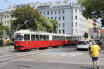 Wien Wiener Linien SL 49 (E1 4519 (Lohnerwerke 1973) + c4 1360 (Bombardier-Rotax, vorm.