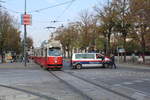 Wien Wiener Linien SL 1 (E2 4012 (SGP 1978)) I, Innere Stadt, Universitätsring / Rathauspark / Volkspark am 18.