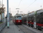 Wien Wiener Linien SL 18 (E2 4050 (SGP 1985)) VI, Mariahilf, Mariahilfer Gürtel am 19. Oktober 2018.