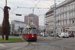 Wien Wiener Linien SL 6 (E2 4310 (Bombardier-Rotax 1986)) XV, Rudolfsheim-Fünfhaus, Fünfhaus, Mariahilfer Gürtel / Mariahilfer Straße / Neubaugürtel am 17.