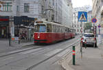 Wien Wiener Linien SL 5 (E2 4066 (SGP 1987)) VIII, Josefstadt, Florianigasse / Skodagasse (Hst. Florianigasse) am 17. Oktober 2018.