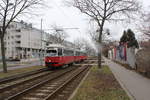 Wien Wiener Linien SL 25 (E1 4795 (SGP 1972) + c4 1329 (Bombardier-Rotax 1975)) XXII, Donaustadt, Aspern, Langobardenstraße / Sandefjordgasse am 13. Feber / Februar 2019.