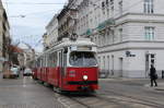 Wien Wiener Linien SL 49 (E1 4552 (Bombardier-Rotax 1976)) VII, Neubau, Urban-Loritz-Platz am 11. Feber / Februar 2019.