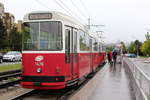 Wien Wiener Linien SL 67 (c5 1476 + E2 4323 (Bombardier-Rotax 1987 + 1990) X, Favoriten, Neilreichgasse (Hst.