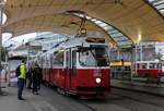 Wien Wiener Linien SL 49 (E2 4056 (SGP 1986)) VII, Neubau / XV, Rudolfsheim-Fünfhaus, Neubaugürtel / Urban-Loritz-Platz (Hst.