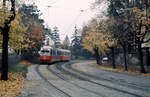 Wien Wiener Stadtwerke-Verkehrsbetriebe / Wiener Linien SL 60: Gelenktriebwagen des Typs E1: Motiv: E1 4533 als SL 60.