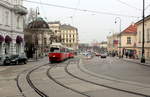 Wien Wiener Stadtwerke-Verkehrsbetriebe / Wiener Linien: Gelenktriebwagen des Typs E1: E1 4535 + c4 1370 als SL 49 Burggasse / Breite Gasse am 19. Februar 2016.