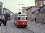 Wien Wiener Stadtwerke-Verkehrsbetriebe (WVB) SL 45 (L (L4) 562 (SGP 1961)) XVI, Ottakring, Ottakringer Straße (Endstation) am 1. November 1976. - Scan eines Diapositivs. Film: Kodak Ektachrome. Kamera: Leica CL.