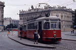 Wien Wiener Stadtwerke-Verkehrsbetriebe (WVB) SL D (L4 586 (SGP 1961)) IV, Wieden, Prinz-Eugen-Straßse / Gußhausstraße im Juli 1975.