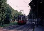 Wien Wiener Stadtwerke-Verkehrsbetriebe (WVB) SL 62 (M 4089 (Lohnerwerke 1929)) XIII, Hietzing, Lainz, Wolkersbergenstraße im Juli 1975.