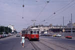 Wien Wiener Stadtwerke-Verkehrsbetriebe (WVB) SL 331 (F 703 (SGP 1963)) XXI, Floridsdorf, Brünner Straße / Schnellbahnhof Brünner Straße im Juli 1975.