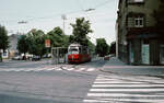 Wien Wiener Stadtwerke-Verkehrsbetriebe (WVB) SL 10 (E 4437 (Lohnerwerke 1963)) XVII, Hernals, Dornbach, Hernalser Hauptstraße / Güpferlingstraße im Juli 1977. - Scan eines Diapositivs. Kamera: Leica CL.