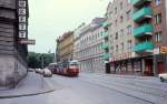 Wien WVB SL 38 (E1 4639) Billrothstrasse / Biedergasse im Juli 1977.