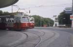 Wien WVB Sl 60 (E2 4049) / SL 10 (E 4444) Kennedybrcke / U-Bf Hietzing im Juli 1992.