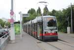 Wien Wiener Linien SL 6 (B 632) Kaiserebersdorf, Etrichstrasse / Kaiserebersdorfer Strasse / Zinnergasse am 9. Juli 2014.