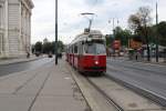 Wien Wiener Linien SL 71 (E2 4075) Universitätsring / Burgtheater / Rathaus am 11. Juli 2014.