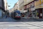 Wien Wiener Linien SL 5 (B1 728) Blindengasse / Lerchenfelder Strasse am 10. Juli 2014.