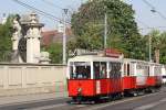 WTM A 1 + k5 3940 + k5 3964 als Zubringer zum Wiener Tramwaytag am 25.April 2015 auf der Linie 71 bei der Haltestelle Unteres Belvedere.