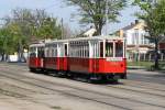 WTM A 1 + k5 3940 + k5 3964 als Zubringer zum Wiener Tramwaytag am 25.April 2015 auf der Linie 71 verlässt die Haltestelle Zentralfriedhof Tor 3.