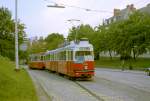 Wien WVB SL 38 (E1 4714 + c3 1155) Grinzinger Allee am 26. August 1969. - Scan von einem Farbnegativ.