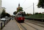 Wien WL SL 1 (E2 4018 + c5 1418) Windtenstraße / Knöllgasse am 11. Oktober 2015.