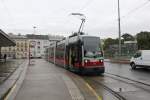 Wien Wiener Linien SL 10 (A1 73) Hietzing, Kennedybrücke (Endstation) am 14. Oktober 2015.