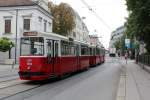 Wien Wiener Linien SL 1 (c5 1509 + E2 4309) Ungargasse am 12. Oktober 2015. - Der Zug befand sich außerhalb der Stammstrecke auf dem Weg zum Betriebsbahnhof Favoriten. - Sowohl der Gelenktriebwagen E2 4309 (Bj 1978; Lieferungsjahr 1979) als auch der Großraumbeiwagen c5 1509 (Bj 1989) wurden von der Firma Bombardier-Rotax hergestellt.