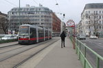 Wien Wiener Linien SL 33 (A 2) Friedensbrücke am 23.