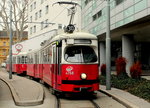 Wien Wiener Linien SL 30 (E1 4768 + c4 1325) Linke Nordbahngasse am 15. Februar 2016.