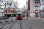 Wien Wiener Linien SL 30 (E1 4808 + c4 13xx) Floridsdorf, Franz-Jonas-Platz am 23.