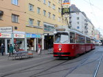Wien Wiener Linien SL 67 (E2 4096 + c5 1496) Favoriten (10. (X) Bezirk), Favoritenstraße / Reumannplatz am 16. Februar 2016.