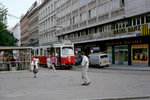 Wien WVB SL 65 (E2 4045) I, Innere Stadt, Kärntner Ring im Juli 1982. - Scan von einem Farbnegativ. Film: Kodak Safety Film 5035. Kamera: Minolta SRT-101.