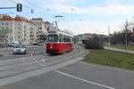 Wien Wiener Linien SL 18 (E2 4318) VI, Mariahilf, Linke Wienzeile / Gumpendorfer Gürtel am 16. Februar 2016.