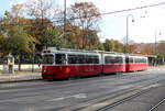 Wien Wiener Linien SL 71 (E2 4084) I, Innere Stadt, Dr.-Karl-Renner-Ring am 22. Oktober 2016.