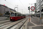 Wien Wiener Linien SL 18 (E2 4316 (Bombardier-Rotax 1989)) Wiedner Gürtel (Hst.