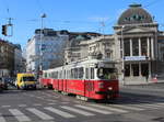 Wien Wiener Linien SL 49 (E1 4536 + c4 1337 (Bombardier-Rotax, vorm.