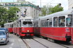 Wien Wiener Linien SL 49 (E1 4554 + c4 1356 / E1 4548 (+ c4 1339)) XV, Rudolfsheim-Fünfhaus, Hütteldorfer Straße / Johnstraße am 10.