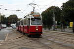 Wien Wiener Linien SL 60 (E2 4045 (SGP 1980) + c5 1445 (Bombardier-Rotax 1979)) XV, Rudolfsheim-Fünfhaus, Rudolfsheim, Mariahilfer Straße / Schwendergasse / Straßenbahnbetriebsbahnhof