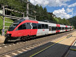 ÖBB 4024 077-2 als S3 von Brenner/Brennero nach Wörgl Hbf hier beim Zwischenhalt in St. Jodok am Brenner. Aufgenommen am 20.08.2021