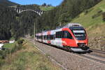 ÖBB 4024 118-4 als S3 bei der Bergfahrt nach Brenner/Brennero. Aufgenommen bei St. Jodok am Brenner am 25.09.2021