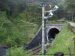 Vor dem Sdportal des Brunntaltunnels (knapp 90 Meter lang) steht dieser Schaltmast. Ende Mai 2011 kHds