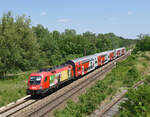 Die 1116 165  BIO Austria  bespannte am 18. Juni 2021 den REX 1 von Breclav nach Wiener Neustadt, und wurde von mir in Strasshof an der Nordbahn fotografiert.